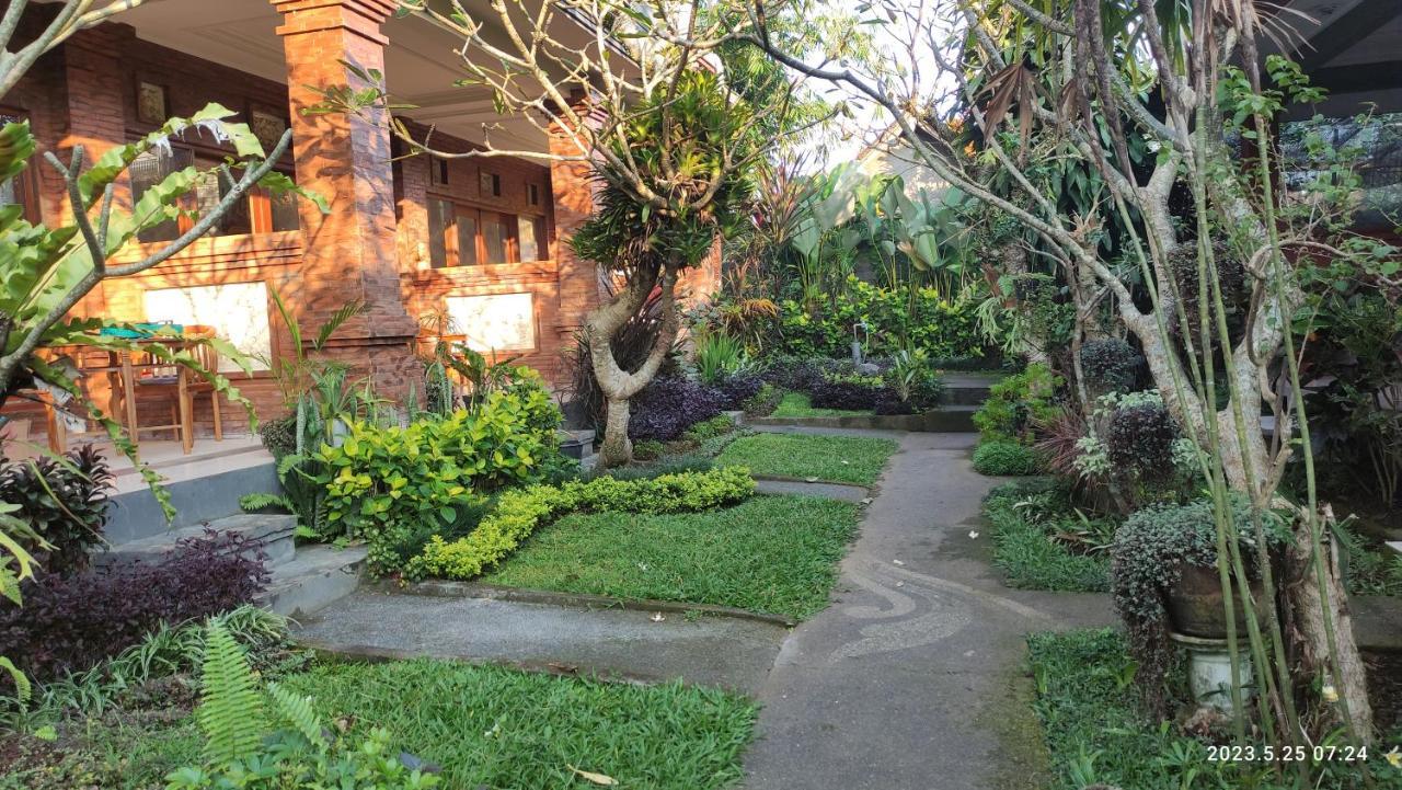 Yoga Homestay Ubud Exterior foto